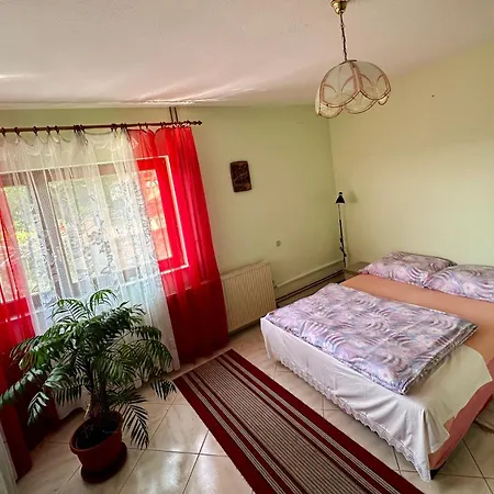 بيت ضيافة Seosko Turisticko Domacinstvo Dunja 3*